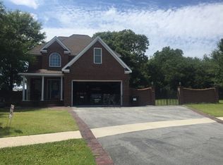 101 Lydia Dr, Swansboro, NC 28584