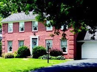107 Oakdale Rd, Martinsburg, PA