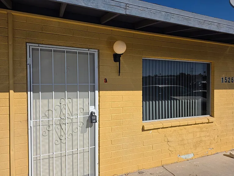 1525 Sierra Vista Dr — Photo 20