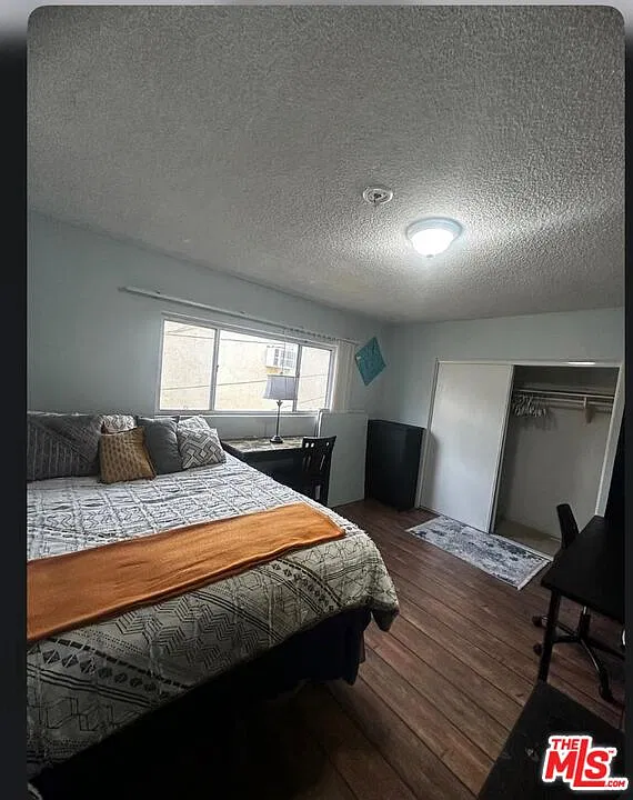 2 bed, 2.0 bath, 950 sqft, $2,800 — Photo 4