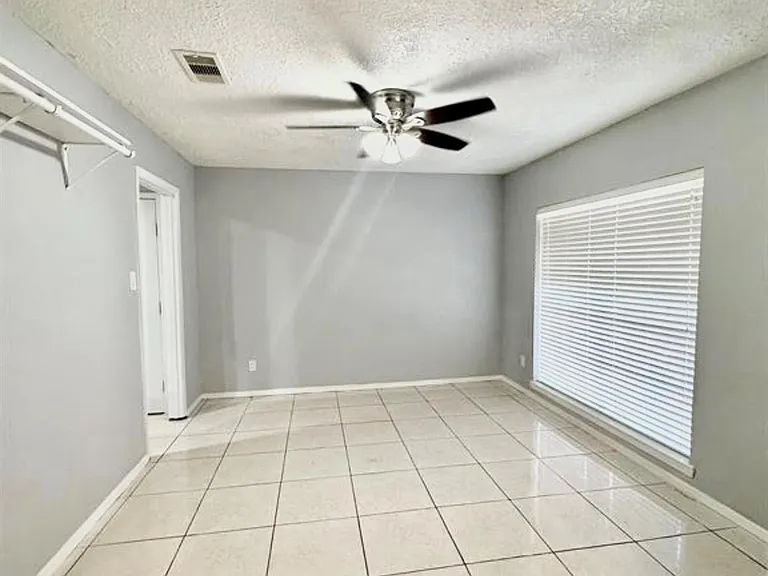 16110 White Star Dr — Photo 3