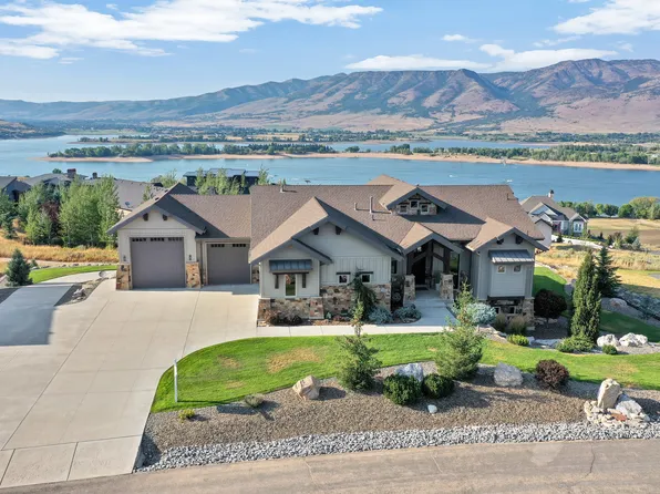 6226 E Hawks Ln, Huntsville, UT 84317
