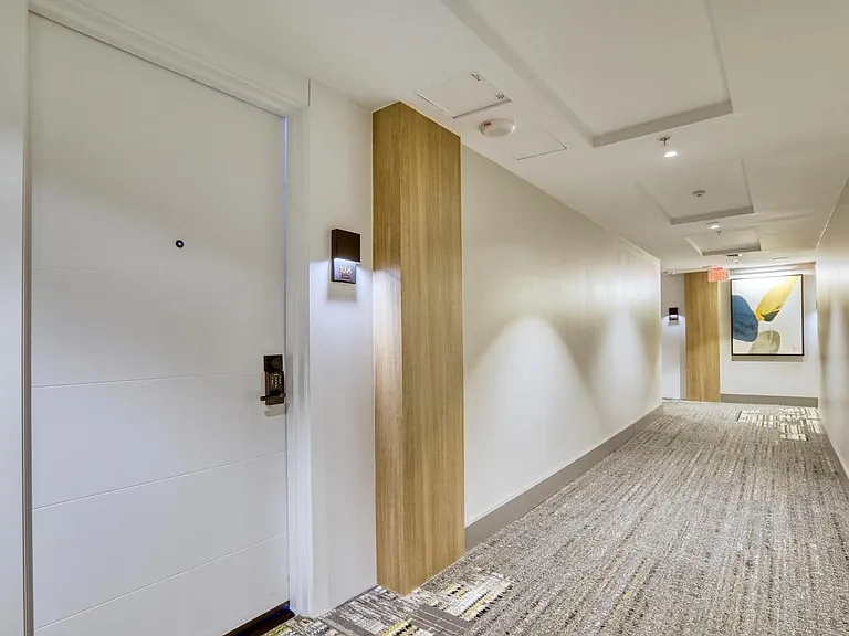 925 N Fairfax St #1004 — Photo 8