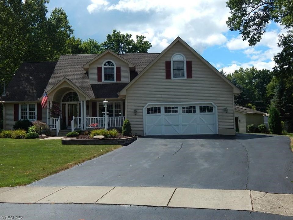 1st image of 1022 Paige Ct