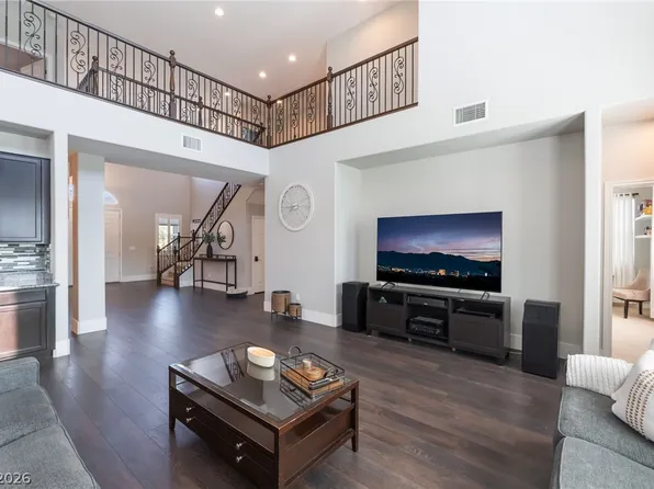 7105 Bluebird Wing St, North Las Vegas, NV 89084