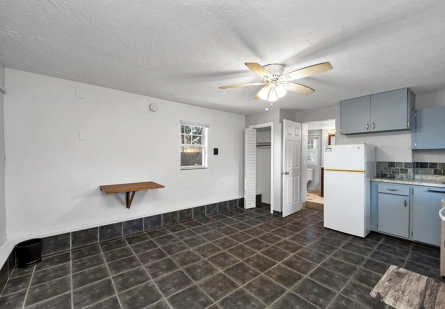 Studio, 1.0 bath, 322 sqft, $1,295 — Photo 1