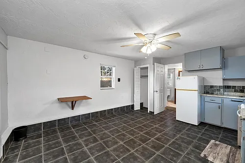 3320 6th Ave N #STUDIOB Photo 1 3320 6th Ave N #STUDIOB Photo 1