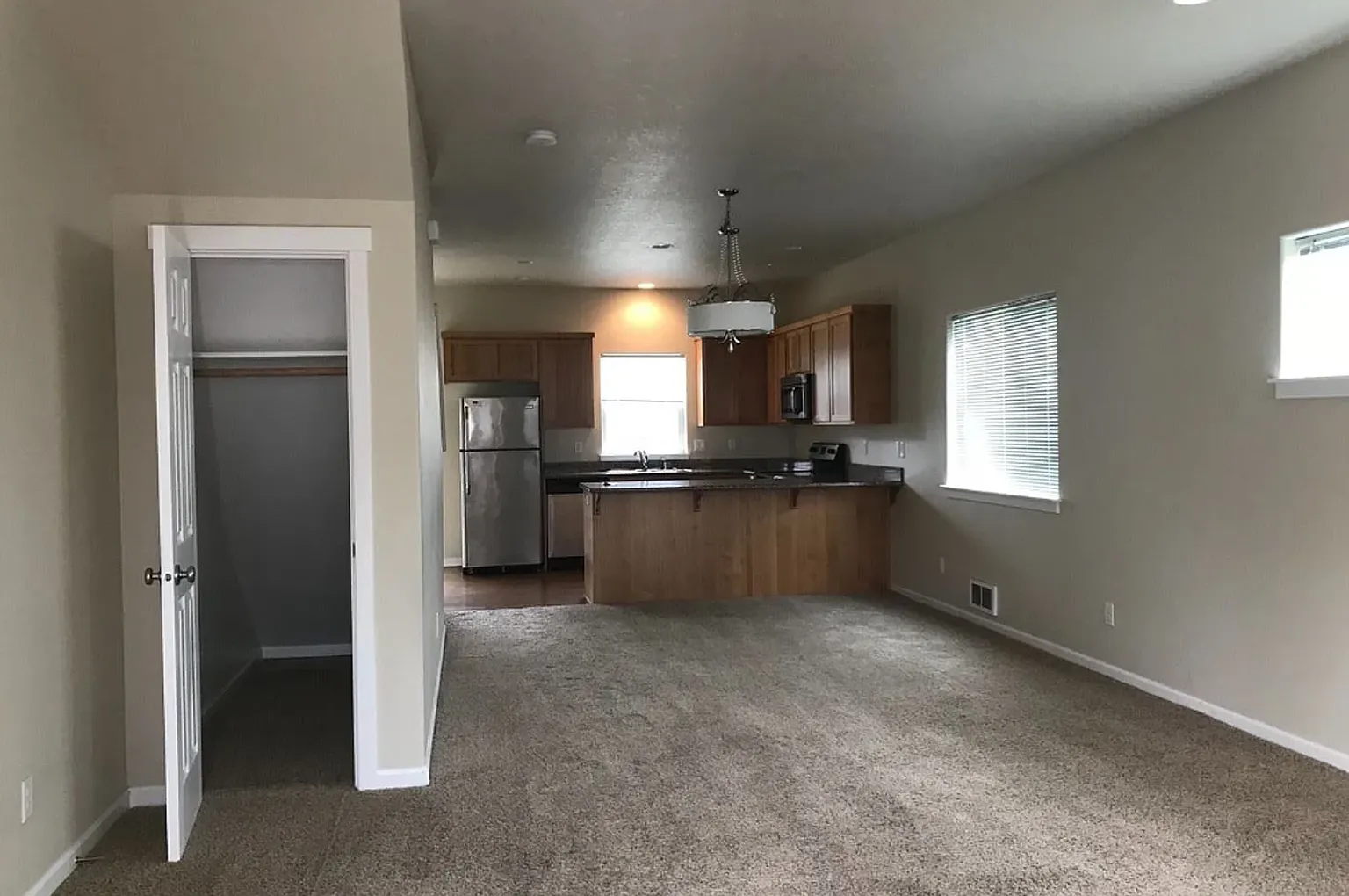 1637 SW 53rd St #101 photo 1