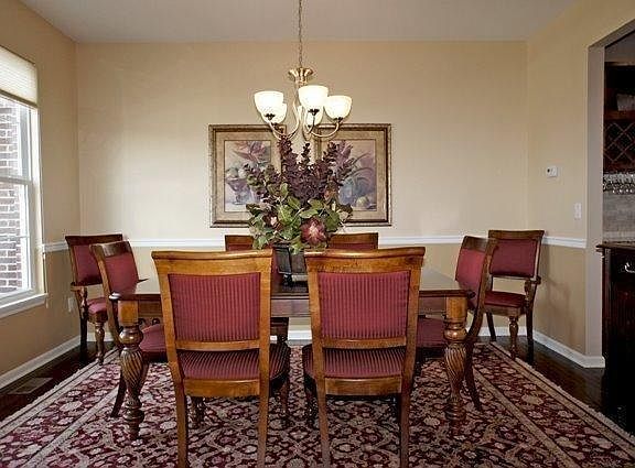 4th image of 451 Glen Abbey Ln