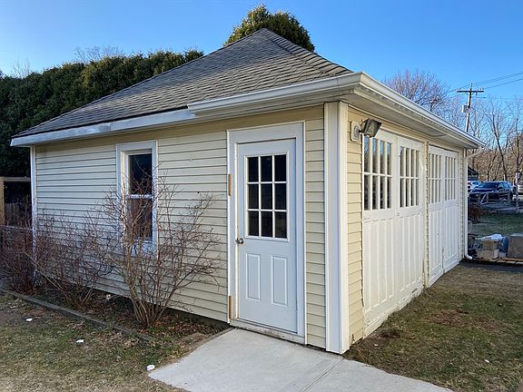 5th image of 27 Prospect St