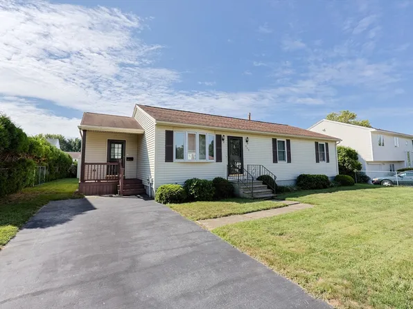 868 Phillips Rd, New Bedford, MA 02745