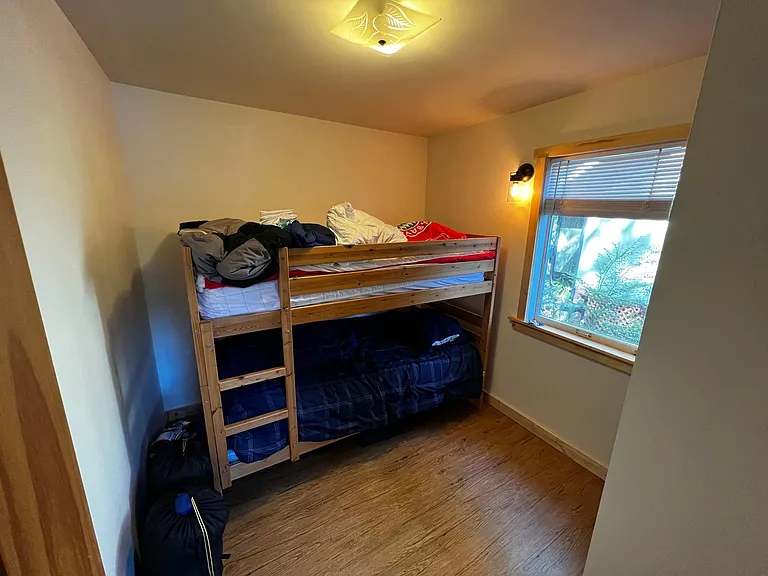 513 W Shore Loop Rd — Photo 11