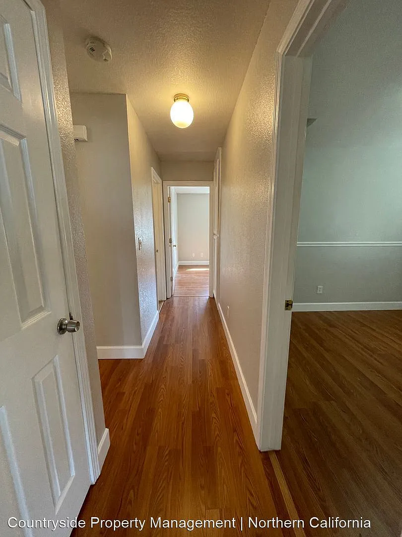 2628 River Valley Cir photo 1