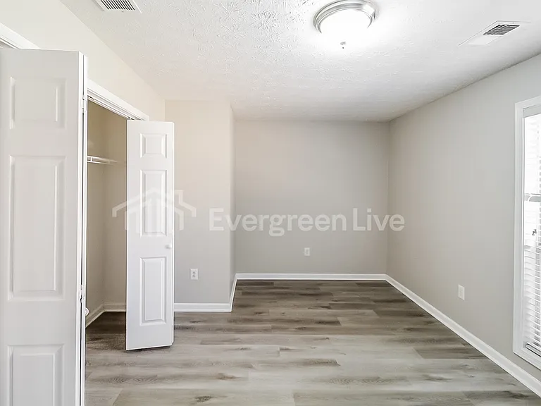 20 Wisteria Way — Photo 9