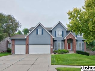 16729 Y St, Omaha, NE 68135