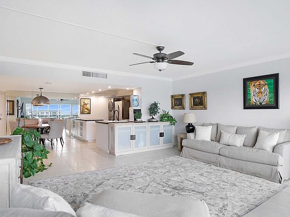 4th image of 3550 Galt Ocean Drive #2010