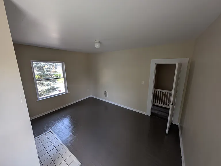 128 Charles St — Photo 24