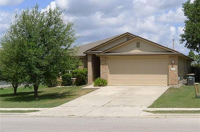 1st image of 326 Oxford Dr