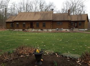 5 Wigwam Rd, North Brookfield, MA 01535