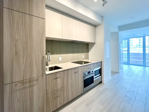 36 Olive Ave, Toronto, ON