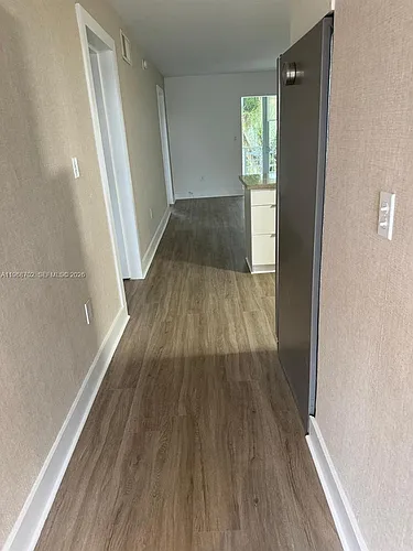 201 Galen Dr Photo 1