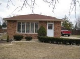 8525 Latrobe Ave, Burbank, IL