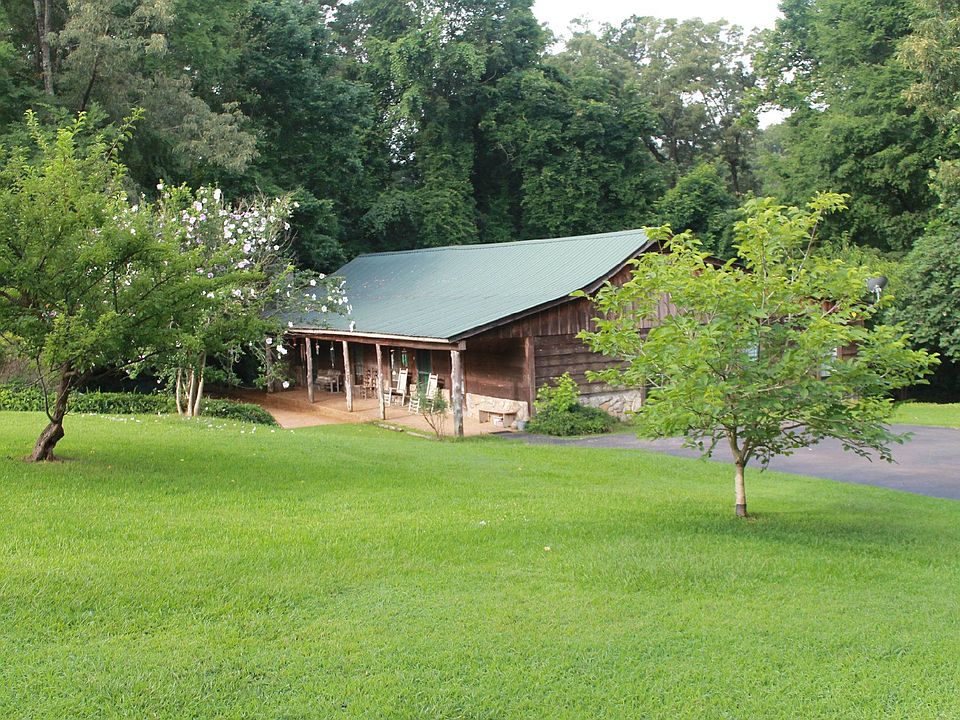 145 Evergreen
