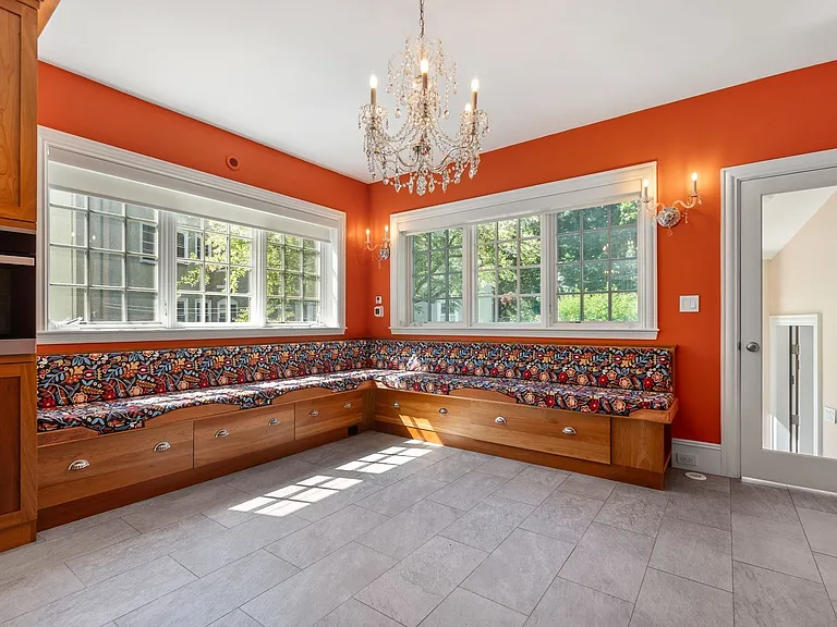 4 Gracewood Park — Photo 12