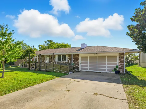 4010 College View Drive, Joplin, MO 64801