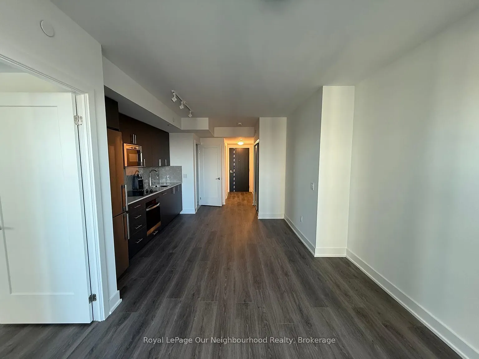 1 bed, $2,000 — Photo 3