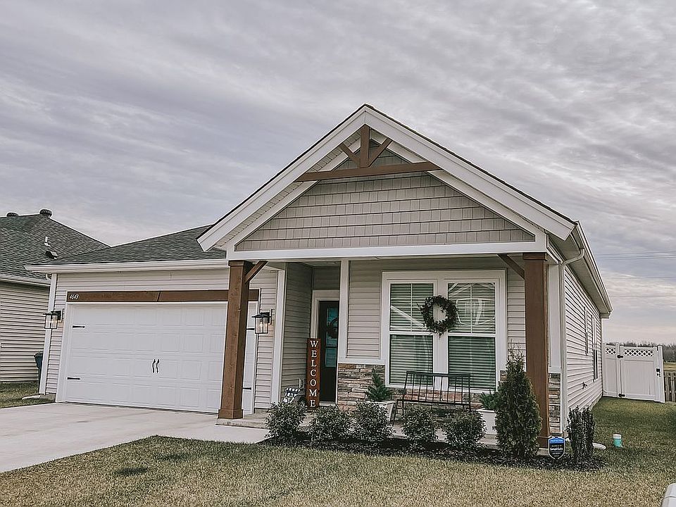 1st image of 4643 Brentford Dr