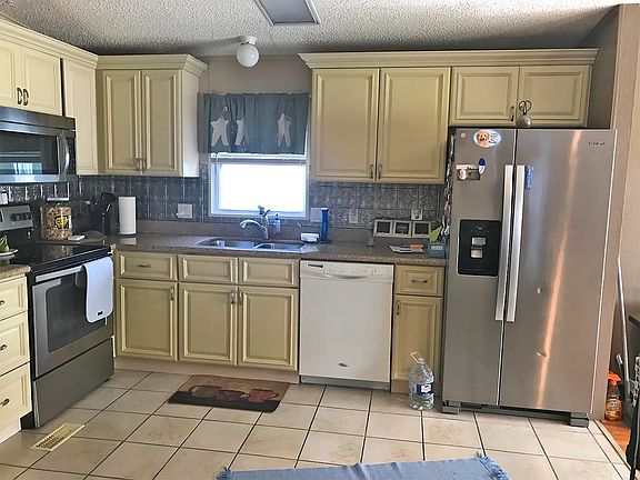 2nd image of 1119 La Paloma Blvd #1119