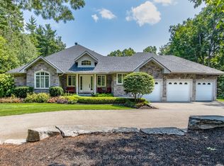 25 Copeland Creek Dr, Tiny, ON L9M 0M3