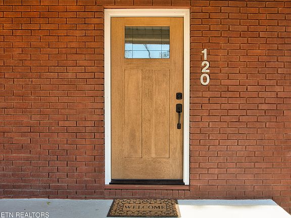 3rd image of 120 Scenic Dr