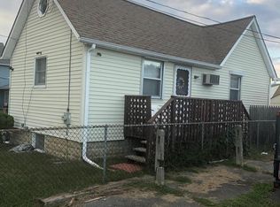 7 W 5th St, Florence, NJ 08518