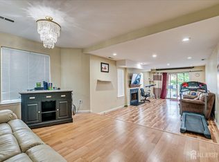 1702 Amanda Ct, Piscataway, NJ 08854