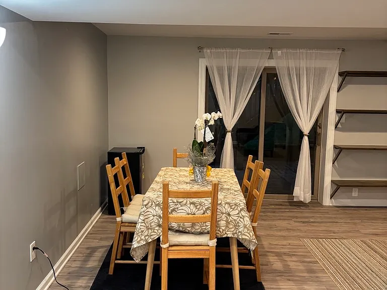 2604 Quincy Adams Dr — Photo 3