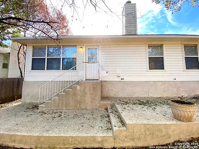 6635 Shady Bend Dr — Photo 30