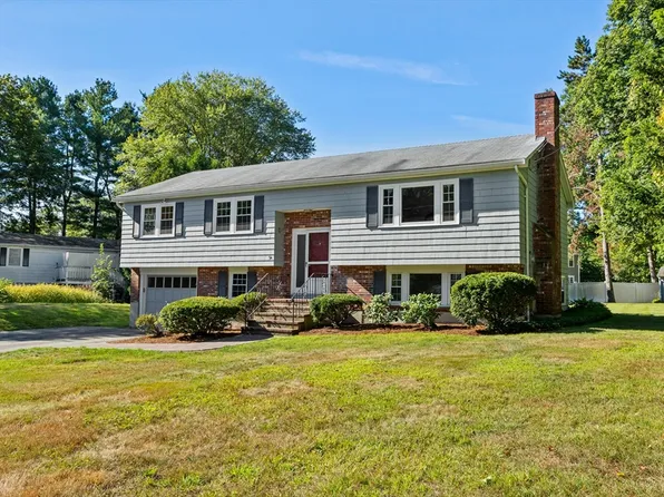 34 Newtown Rd, Acton, MA 01720