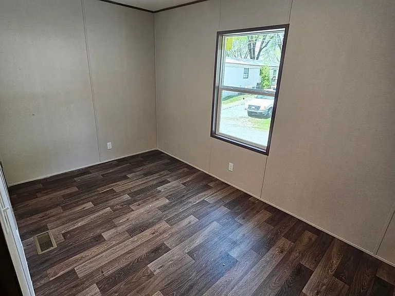 Welcome Home to Colony Park Johnson City's Hidden Gem! — Photo 33
