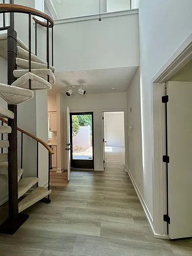 7 Dartford Ct Photo 1