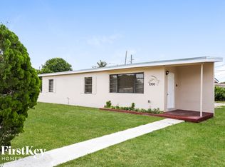2300 NW 179th Ter, Miami Gardens, FL 33056
