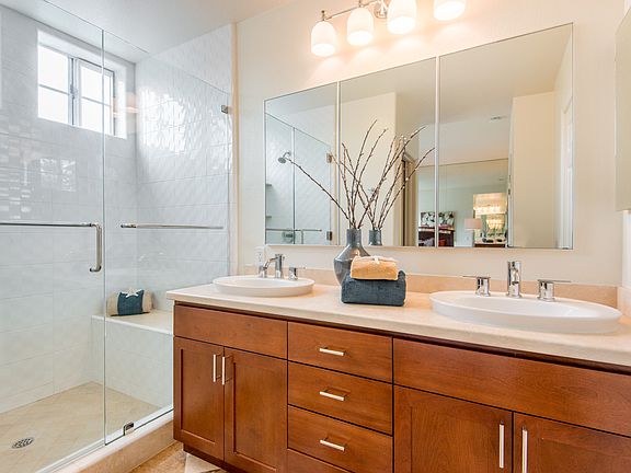 5th image of 455 Navaro Way Unit 106