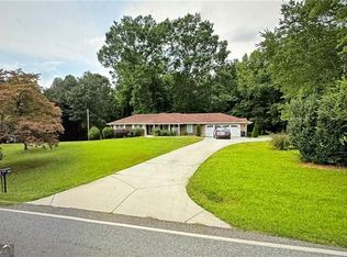 990 Old Alpharetta Rd, Alpharetta, GA 30005