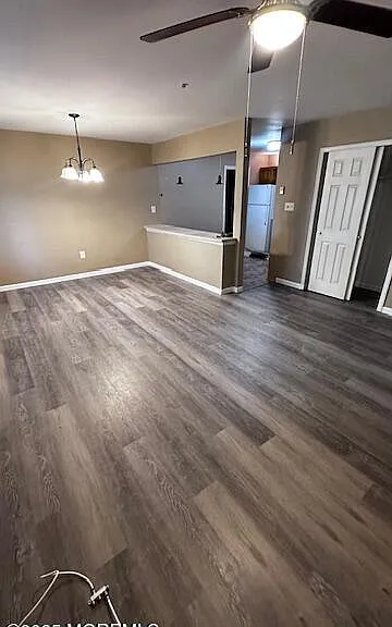 118 Amberly Dr #J — Photo 8