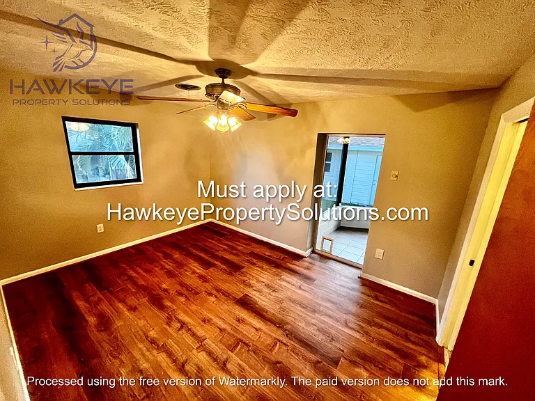 3205 Carleton Cir W — Photo 11