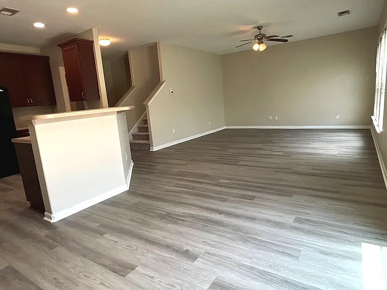 58 Spring Lakes Cir — Photo 7