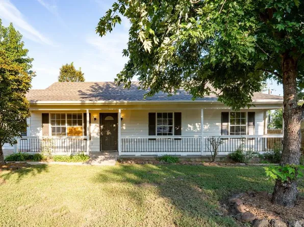 12 Park Cir, Cabot, AR 72023