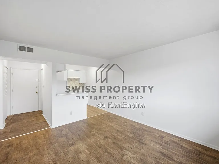 544 Riverview Dr #B3 — Photo 11