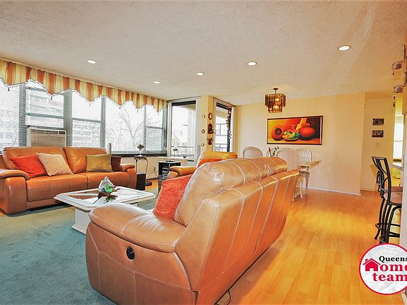 3rd image of 16240 9th Ave APT 3B